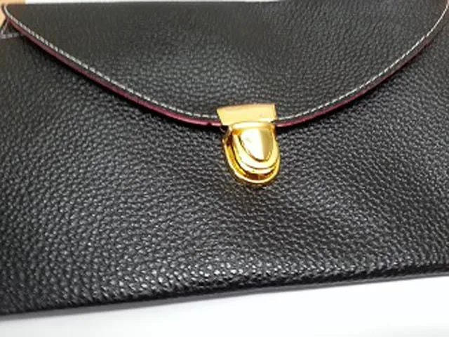 Borsa a mano «Unknown» — foto 1 dell'alert A12/1474/14