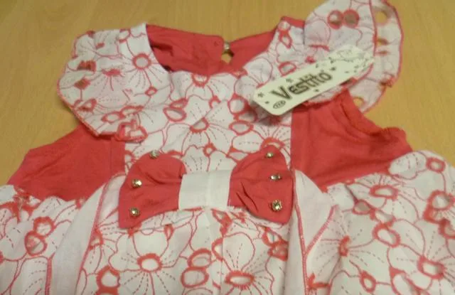 Abito da ragazza «Unknown» — foto 2 dell'alert A12/1769/14