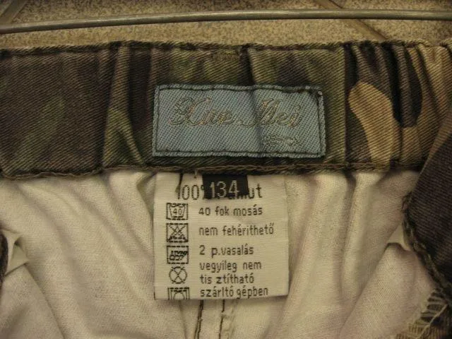 Pantaloni per ragazzi «Unknown» — foto 2 dell'alert A12/0148/14