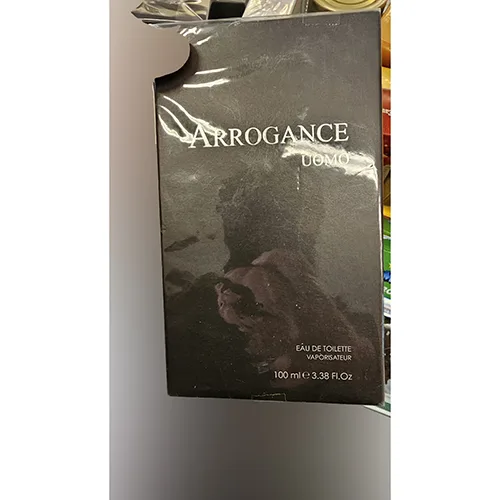 Eau de toilette «UOMO» (Arrogance)