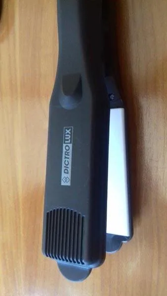 Raddrizzatore per capelli «Uređaj za ravnjanje kose» — foto 2 dell'alert A12/0127/18