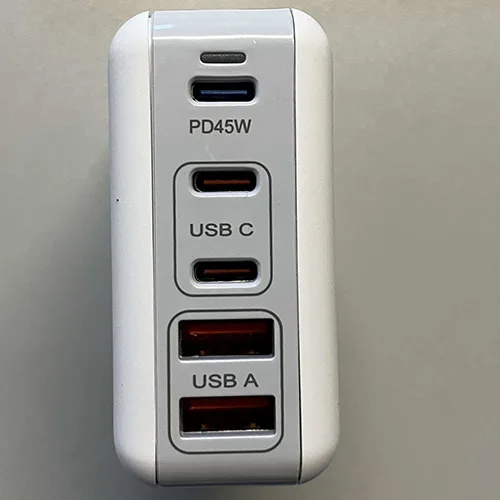 Caricabatterie USB C «USB C Ladegerät 100W, USB C Netzteil 5 Ports mit Schalter, GaN PD 45W Laptop Port, Gefle…» — foto 4 dell'alert SR/02990/25