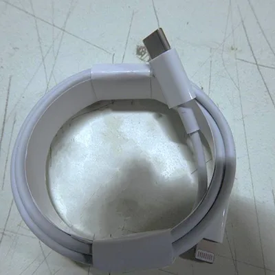 Cavo USB-C «USB-C to Lightning cable» — foto 1 dell'alert INFO/00110/24