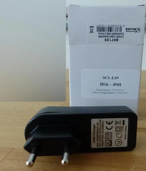 Caricabatterie «USB Charger» — foto 1 dell'alert A12/1302/16