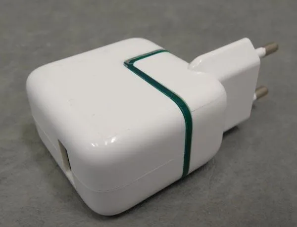 Unità di alimentazione «USB Power Adapert» — foto 1 dell'alert A12/0918/17