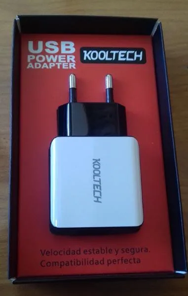 Alimentatore USB «USB Power Adapter» — foto 1 dell'alert A12/0251/18
