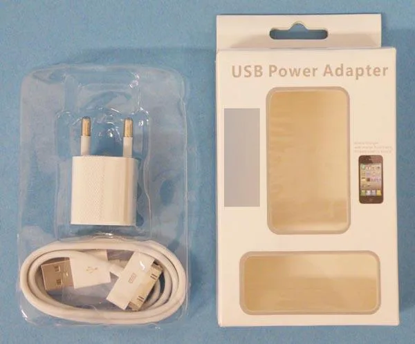 Alimentatore USB «USB Power Adapter» — foto 1 dell'alert A12/0607/16