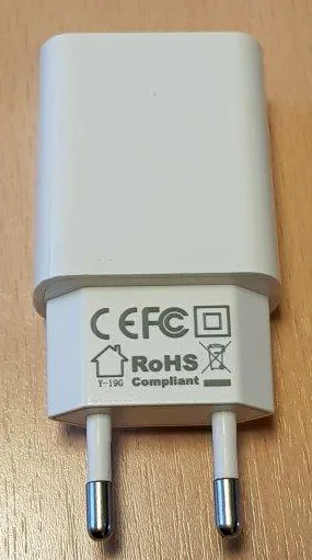 Caricabatterie da viaggio USB «USB travel charger. Single port charger.» — foto 3 dell'alert A12/00754/20