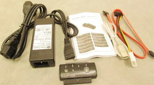 Disco rigido esterno con alimentatore «USB2.0 to IDE/S-ATA adapter» — foto 3 dell'alert A12/1745/14