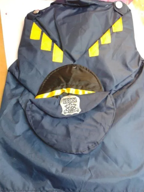 Costume da abito fantasia «Utklaedningssaet/Kostym (Police costume)» — foto 2 dell'alert A12/0836/13