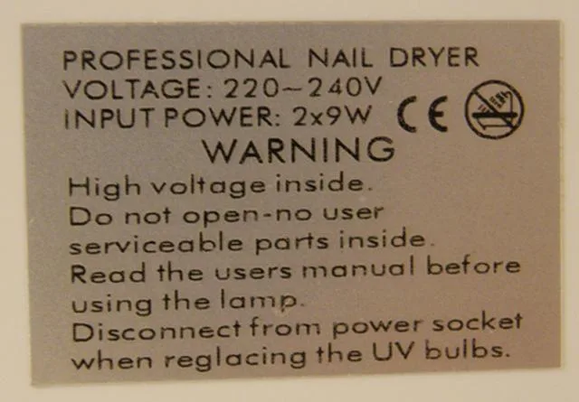 Lampada UV per unghie «UV Lamp Professional Nail dryer 18 Watt Gel Curing» — foto 2 dell'alert A11/0087/14