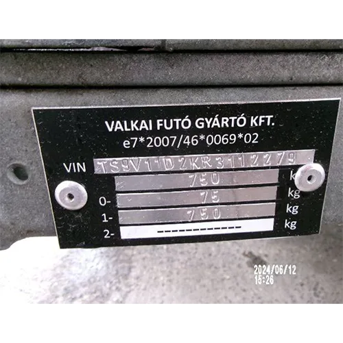 Rimorchio «V11 tilt platform trailer» (VALKAI)