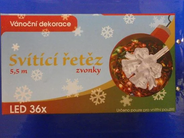 Catena di illuminazione «Vánocní Dekorace; Svítící Retez 5,5 m zvonky» (Unknown)