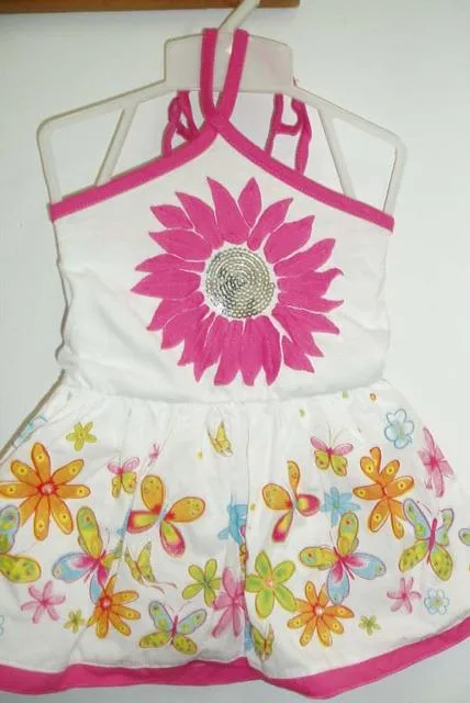 Vestito da ragazza — foto 2 dell'alert 0701/10