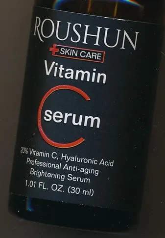 Crema per la cura della pelle «Vitamin C serum» — foto 1 dell'alert A12/01211/22