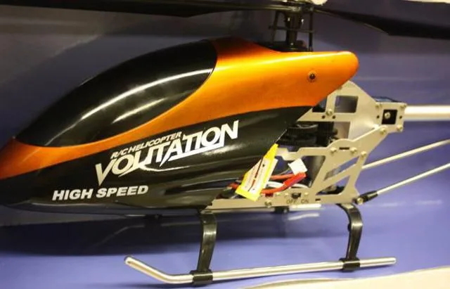 Elicottero radiocomandato «Volitation High Speed» — foto 2 dell'alert A12/1399/12