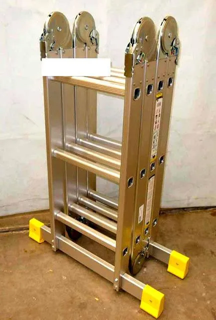 Scala pieghevole «Vouwladder 4x3» — foto 1 dell'alert A12/1213/14
