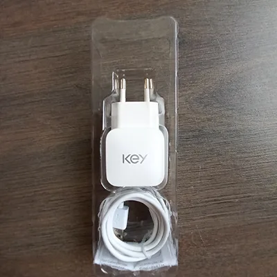 Caricabatterie USB «WALL CHARGER EU charger» — foto 3 dell'alert A12/00956/24