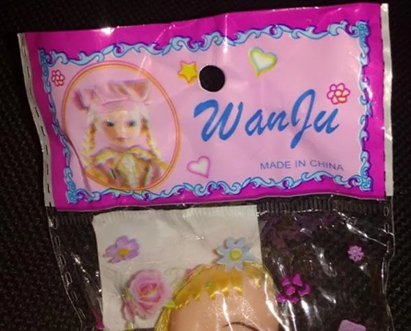 Bambola di plastica «WanJu» — foto 2 dell'alert A12/1285/17