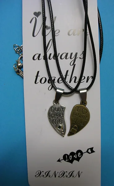 Collana «We are always together» — foto 2 dell'alert A12/01292/20