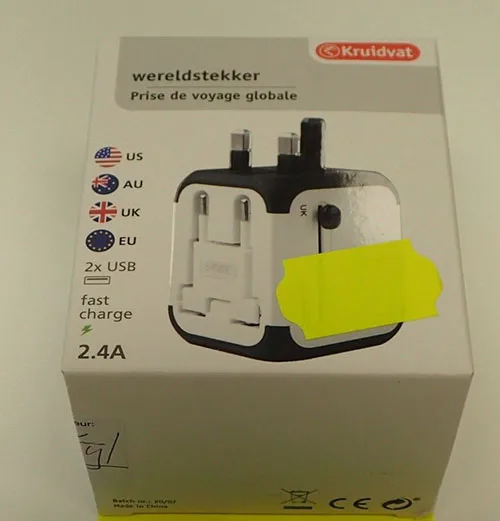 Caricabatterie USB «Wereldstekker / Prise de voyage globale» (Kruidvat)