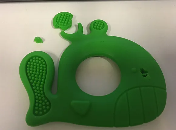 Dentiere «Whale Pablo silicone teether» — foto 3 dell'alert A12/01188/20