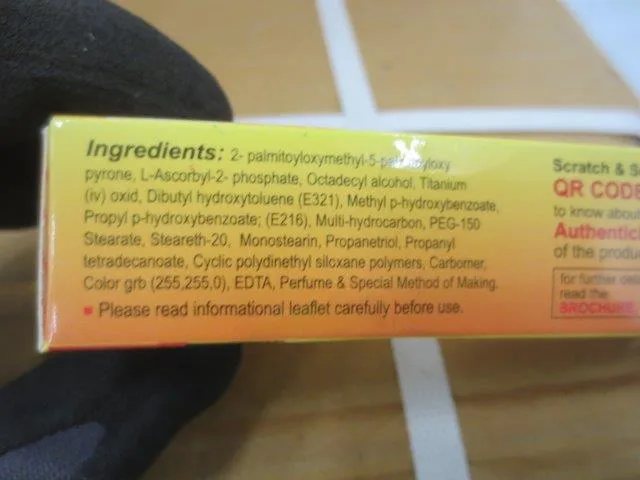 Crema schiarente per la pelle. «White Gold whitening cream with papaya extract» — foto 2 dell'alert A12/01644/22