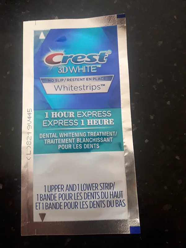 Strisce di sbiancamento dei denti «Whitestrips» — foto 1 dell'alert A12/01349/20