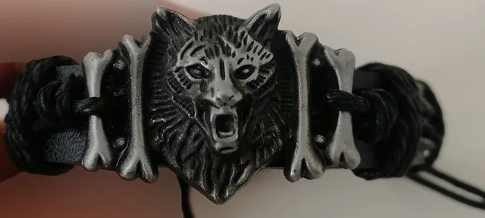 Bracciale «Wolf's Head Leather Bracelet» — foto 1 dell'alert A12/01455/20