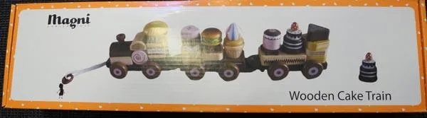 Treno giocattolo in legno «Wooden Cake Train» (Magni Toys)