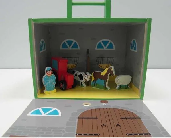 Giocattolo di legno «Wooden Farm in Box» (Hema)