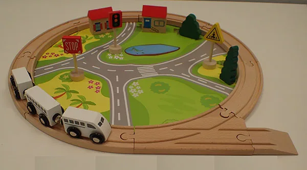 Giocattolo di legno «Wooden toy train» — foto 5 dell'alert A12/00354/22