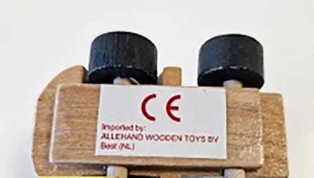 Camion di legno con rimorchio «Wooden truck with trailer» — foto 3 dell'alert A12/02603/23