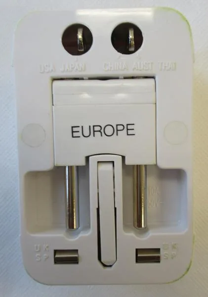Adattatore per spina da viaggio «WORLDWIDE TRAVEL ADAPTOR» — foto 1 dell'alert A12/1088/18