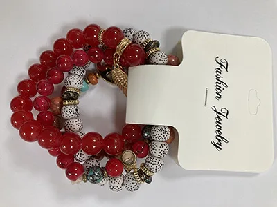 Braccialetto «Wristband with beads» — foto 1 dell'alert A12/01043/23