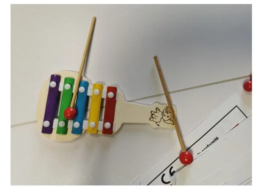 Xilofono giocattolo «Xylophone guitare»