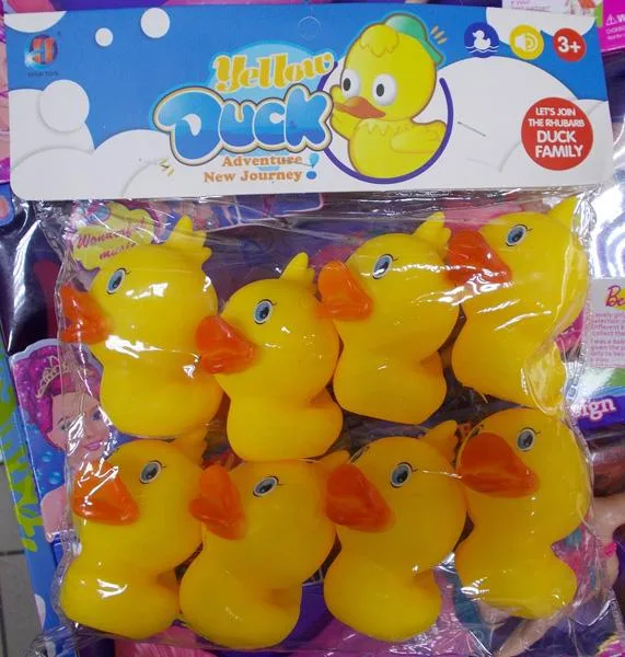 Giocattolo di plastica «Yellow Duck Adventure New Journey» (Xihua Toys)