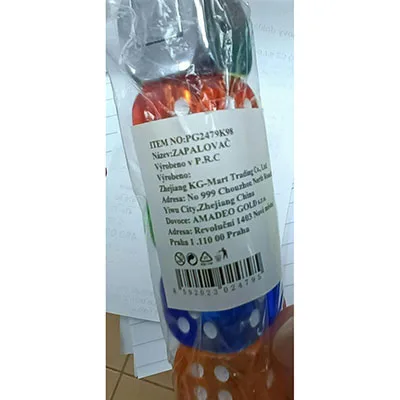 Accendino di novità «Zapalovač ve tvaru pěti hracích kostek» — foto 2 dell'alert SR/03726/24