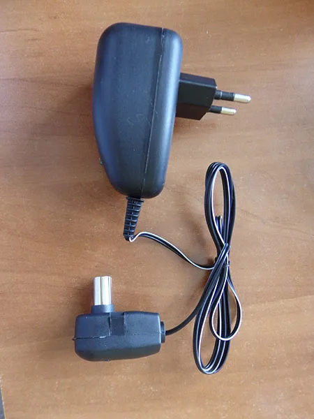 Alimentazione elettrica «Zasilacz antenowy uniwersalny» (LIBOX)
