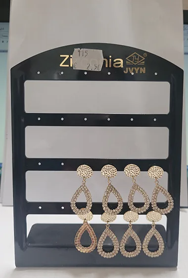 Orecchini «Zirconia JVYS» — foto 3 dell'alert A12/01047/22